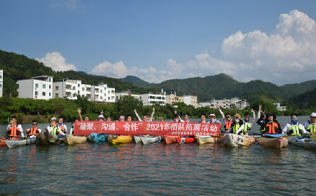 2004年成立深圳市英泰格電子科技有限公司，進(jìn)行市場(chǎng)的全力開拓，獲得了TE的代理授權(quán)；